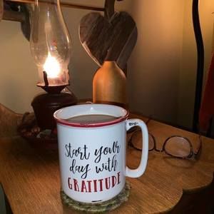 Meet your Posher, Bernice